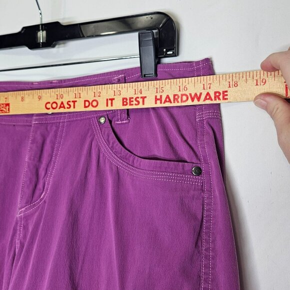 Kuhl Womens Cargo Bermuda Shorts Size 10 Purple Cotton Blend Outdoor Hiking - Picture 3 of 12